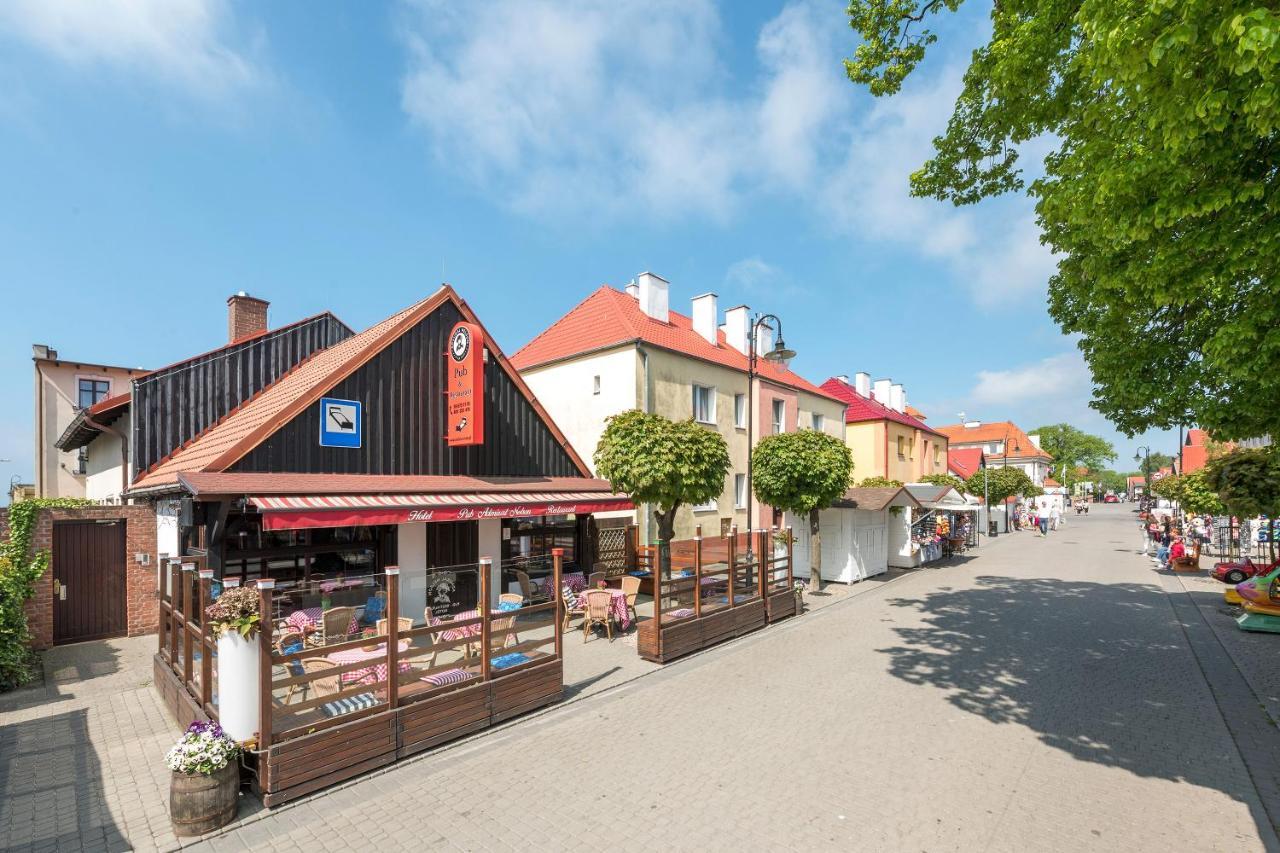 Villa & Restaurant Admiral Nelson Хел Екстериор снимка