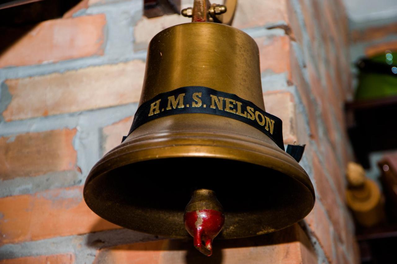 Villa & Restaurant Admiral Nelson Хел Екстериор снимка